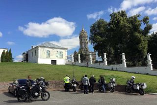 MOTORCYCLE TOUR WAR AND PEACE