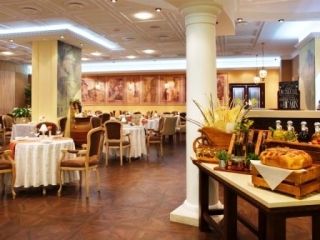 HOTEL RADISSON SLAVYANSKAYA 4* MOSCA - 4