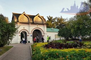 GUIDED EXCURSION TO THE KOLOMENSKOE PARK WITH THE GRAND PALACE