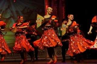 SPETTACOLO FOLKLORISTICO A MOSCA - 16